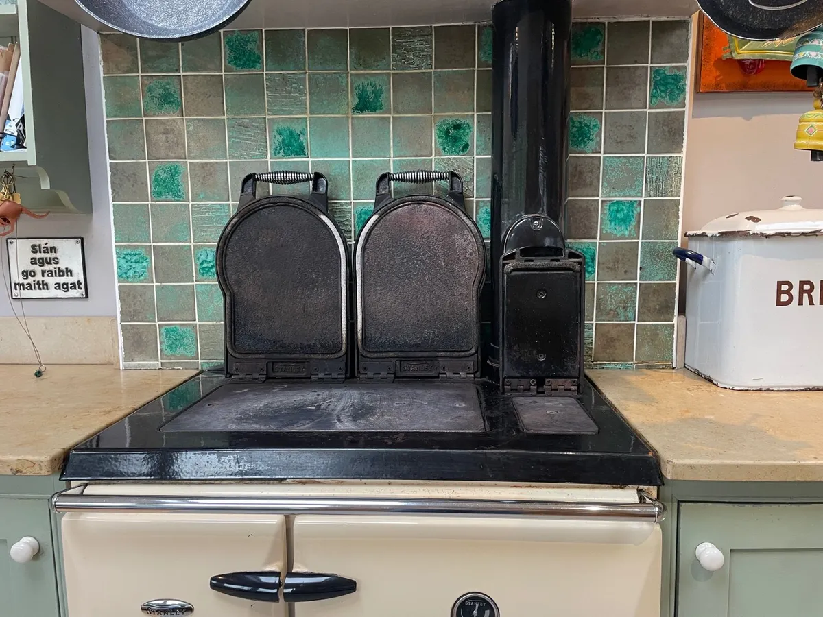 Waterford Stanley Brandon oil fired range cooker - Image 4