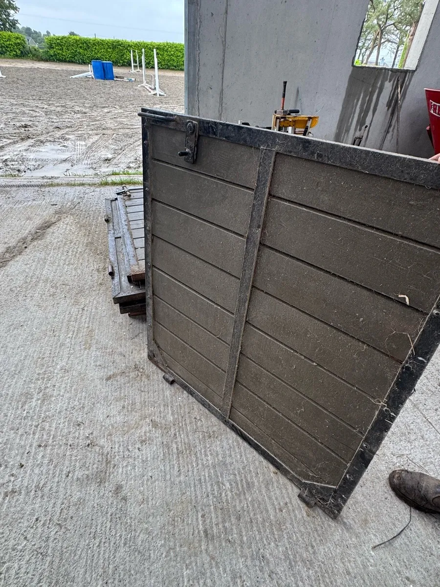 Stable doors - Image 3