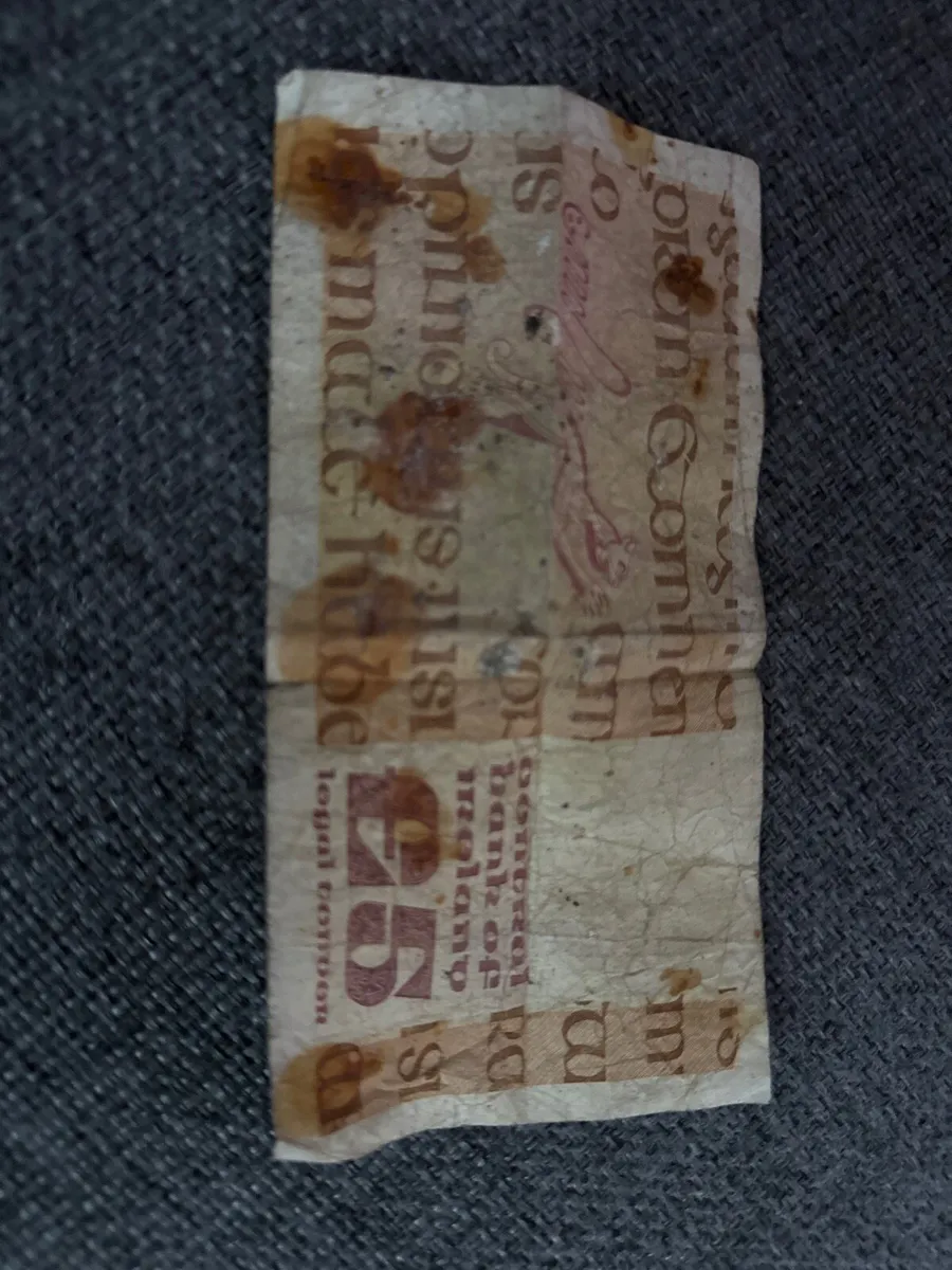 £ - Image 2
