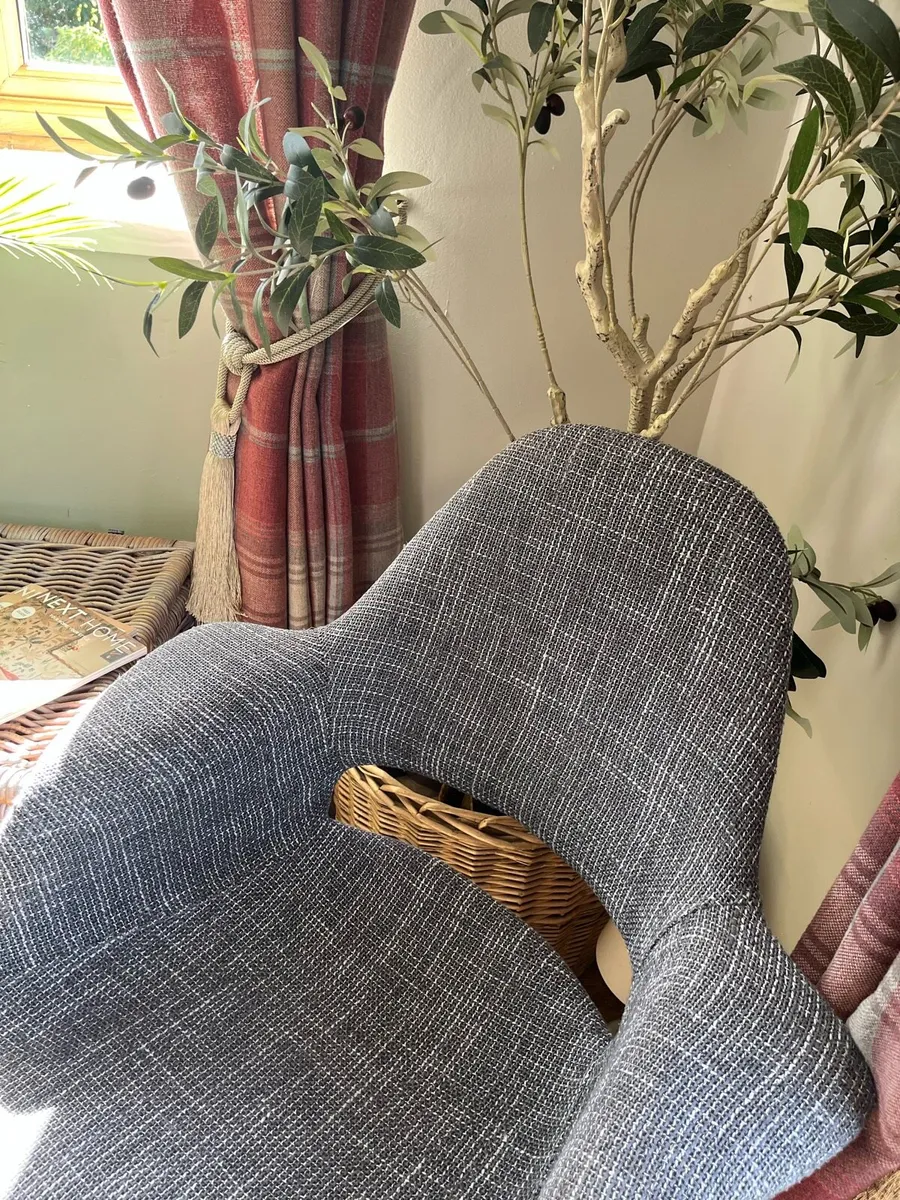 Chair - Image 3