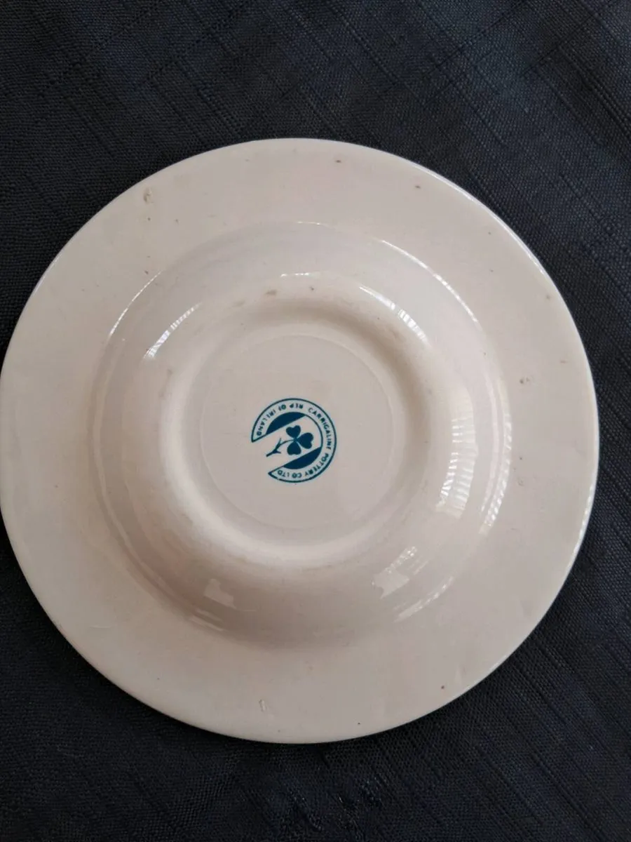 Carrigaline Pottery Dish - Image 2