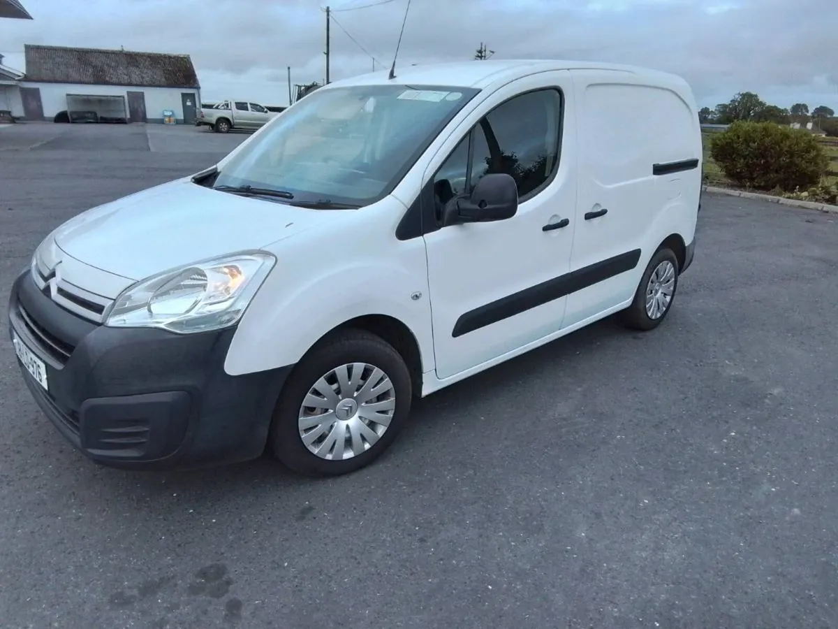 2018 citroen berlingo 3 seater - Image 2