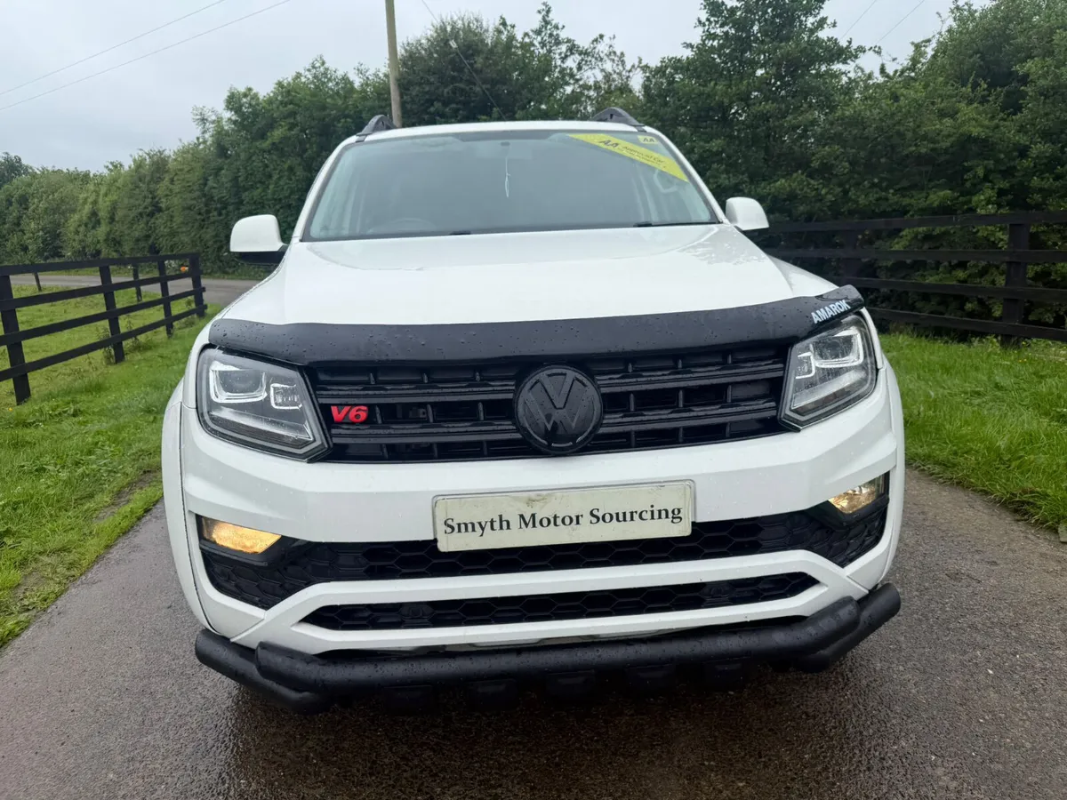 182 Volkswagen Amarok 224bhp Black Ed***** - Image 4