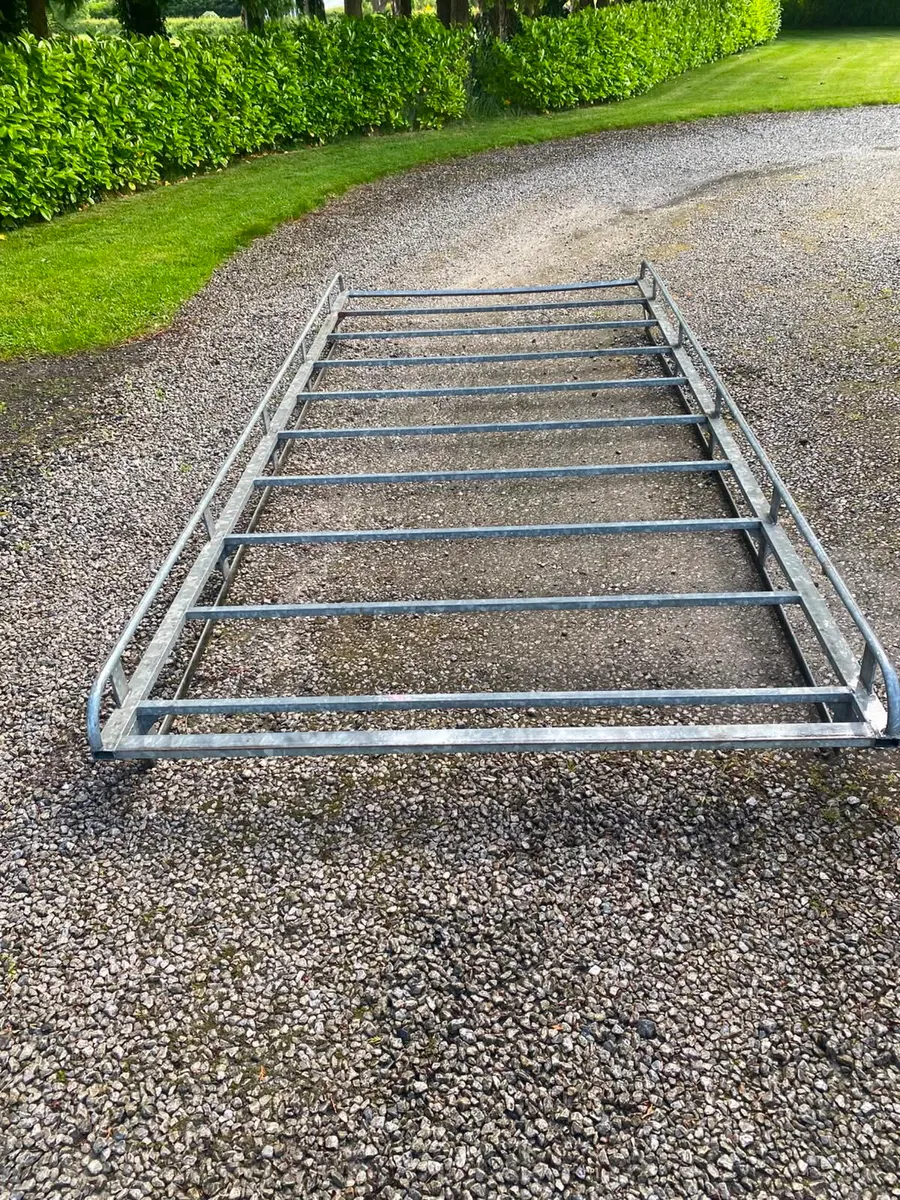 Van roof rack - Image 1