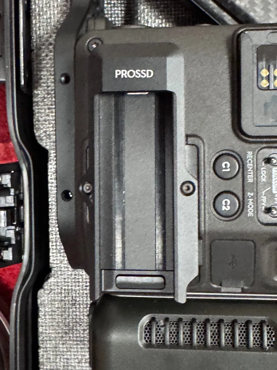 Ronin 4D 6K Cinema Camera FULL KIT - Image 2
