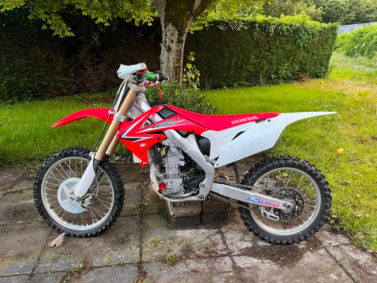 Honda CRF 250 - Image 1