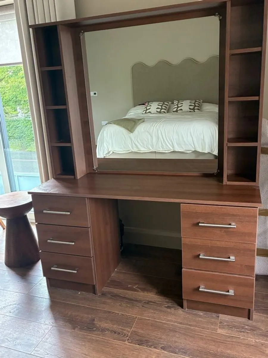 Dressing table - Image 3