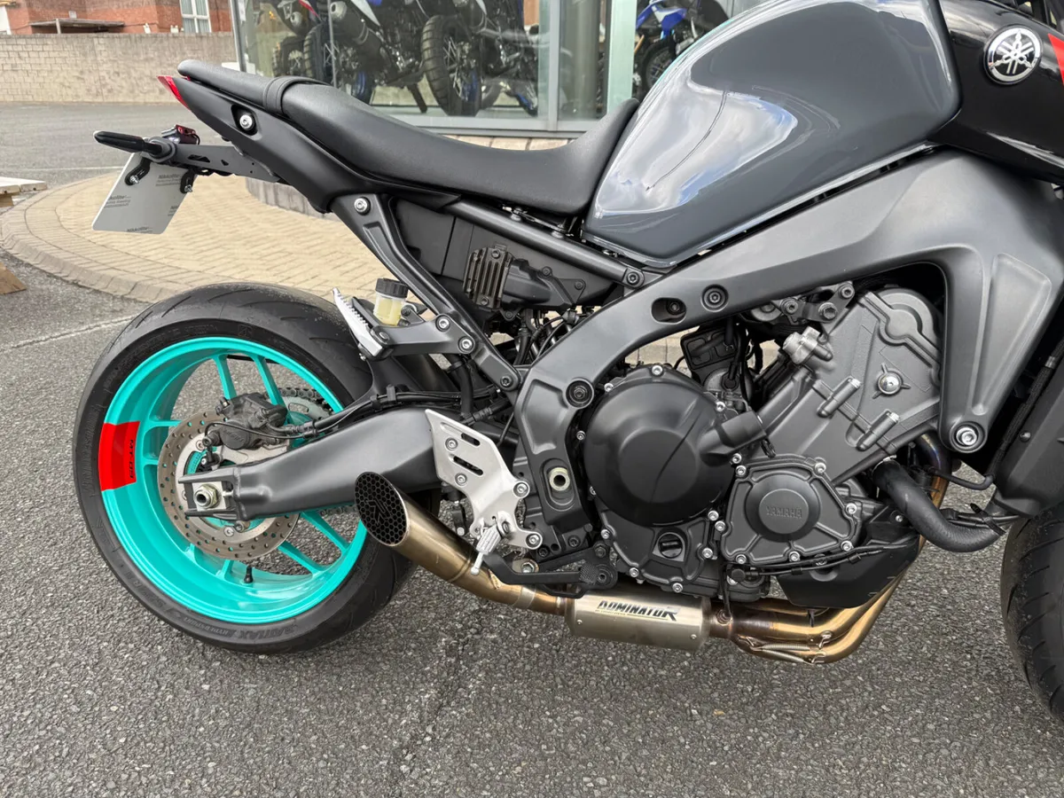 2023 Yamaha MT 09 - Image 3