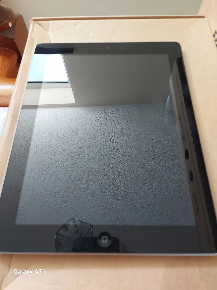 Apple Ipad 4th Generation, 16GB, and Preloaded wit - Image 3