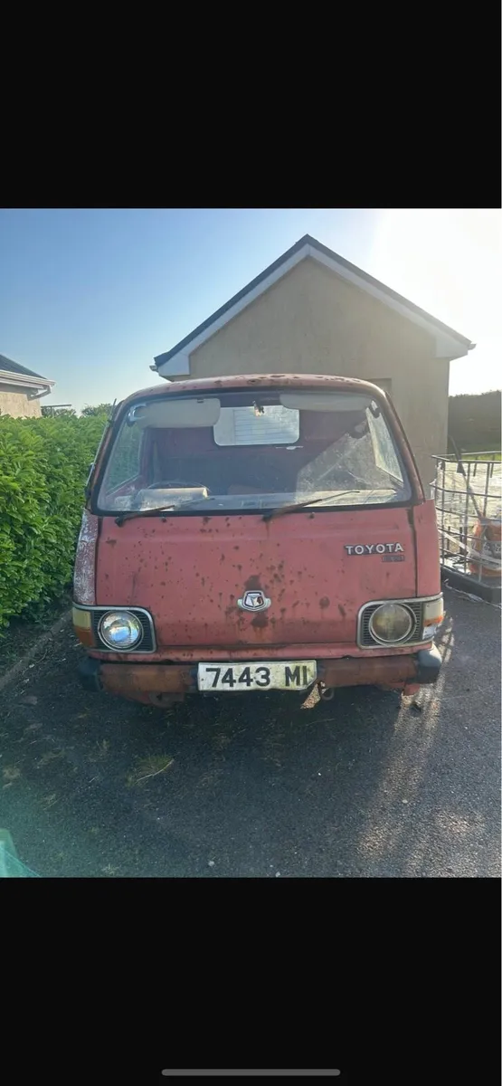 Barn find hiace pickup - Image 1
