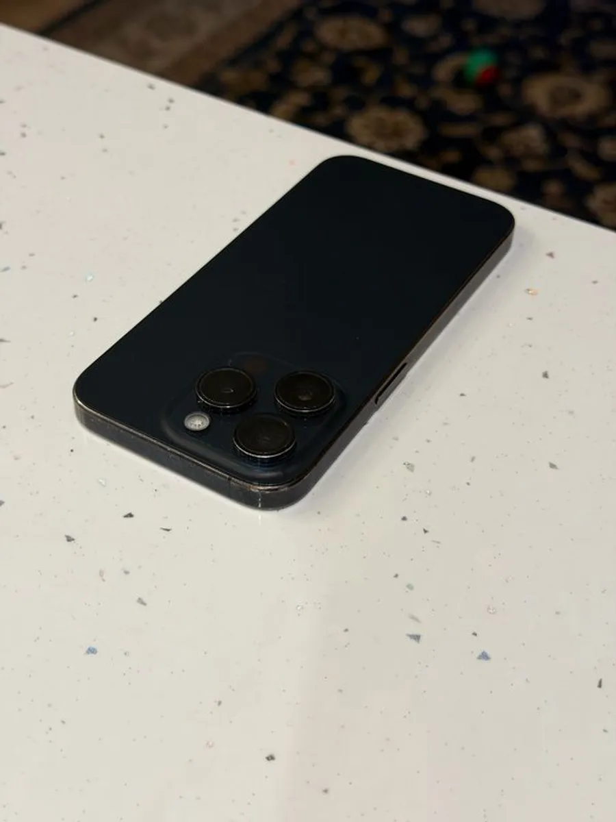 iphone 15 Pro 256gb - Image 4