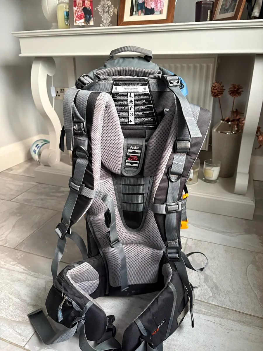 Deuter Hiking Carrier - Image 3