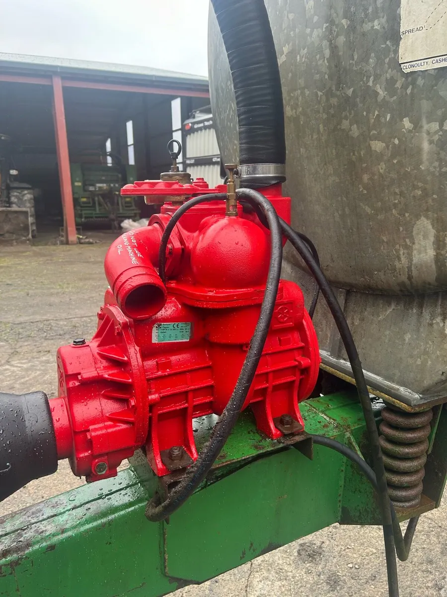 Slurry tanker - Image 4