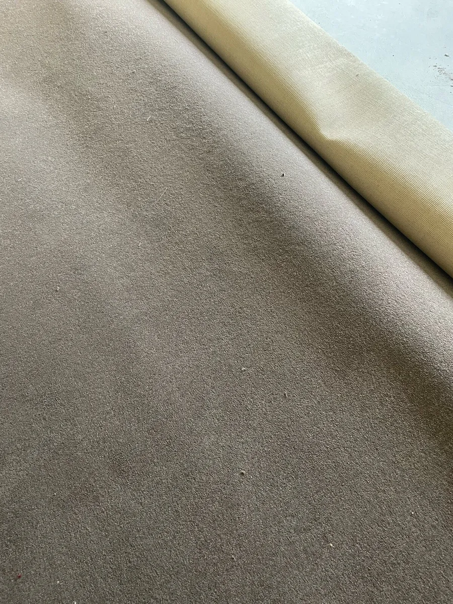 Carpet - Large dense cut pile - Mocha/taupe - Image 4