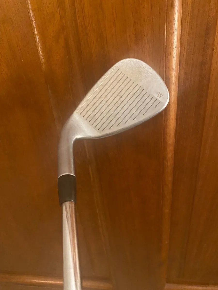 Ping G400 PW  blue dot 1 degree upright - Image 4