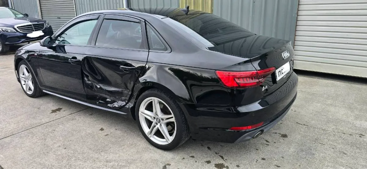 171 AUDI A4 - Image 2
