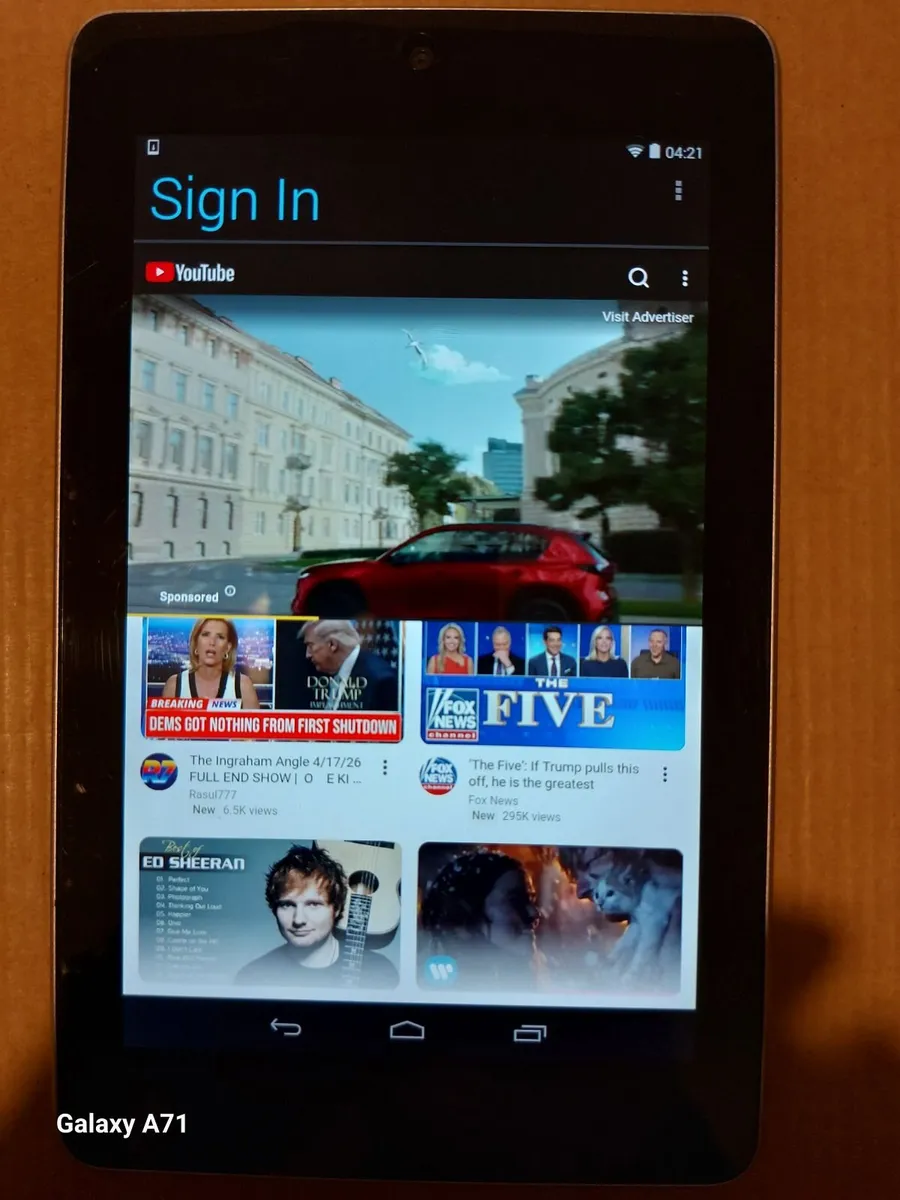 ASUS Nexus 7 Tablet, 16GB, in excellent condition - Image 4