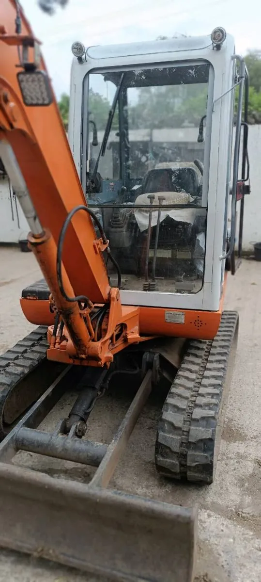 Plant machinery mini digger - Image 3
