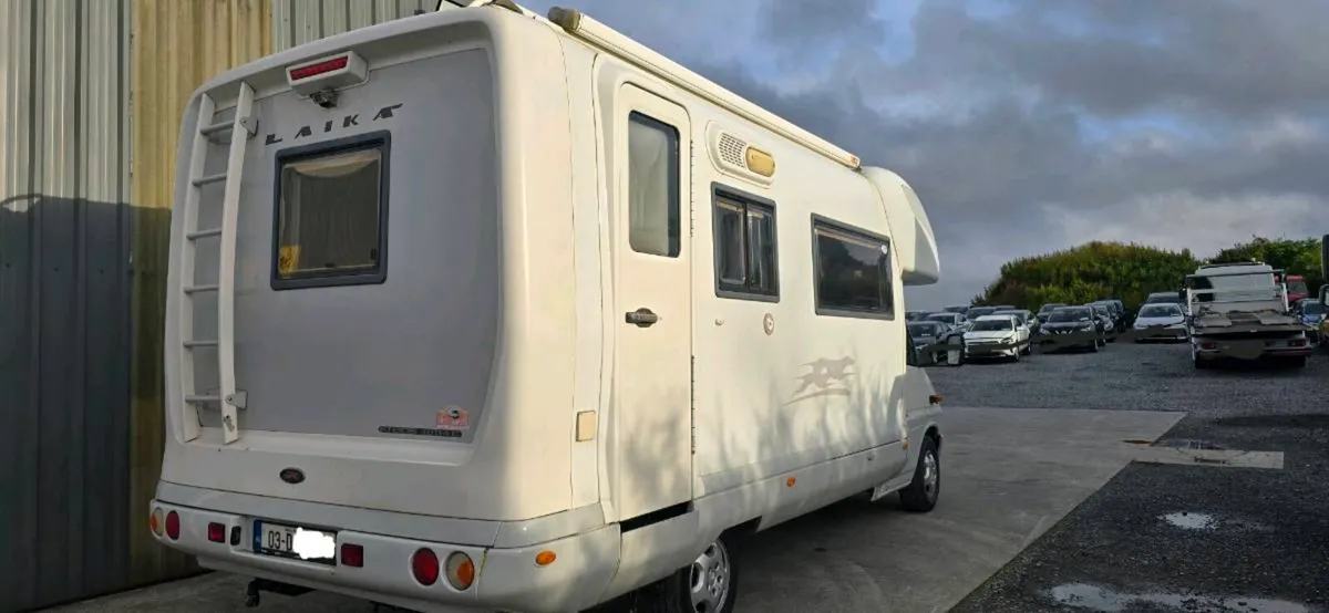 03 MERCEDES LAIKA CAMPER - Image 3