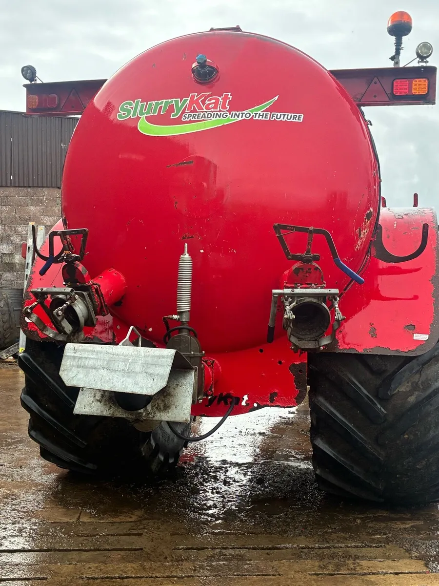 Slurry tanker - Image 3