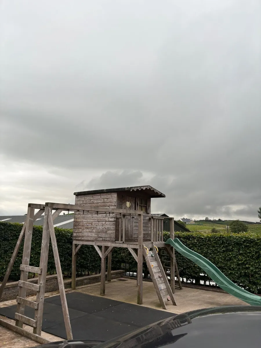 Play house - Image 2