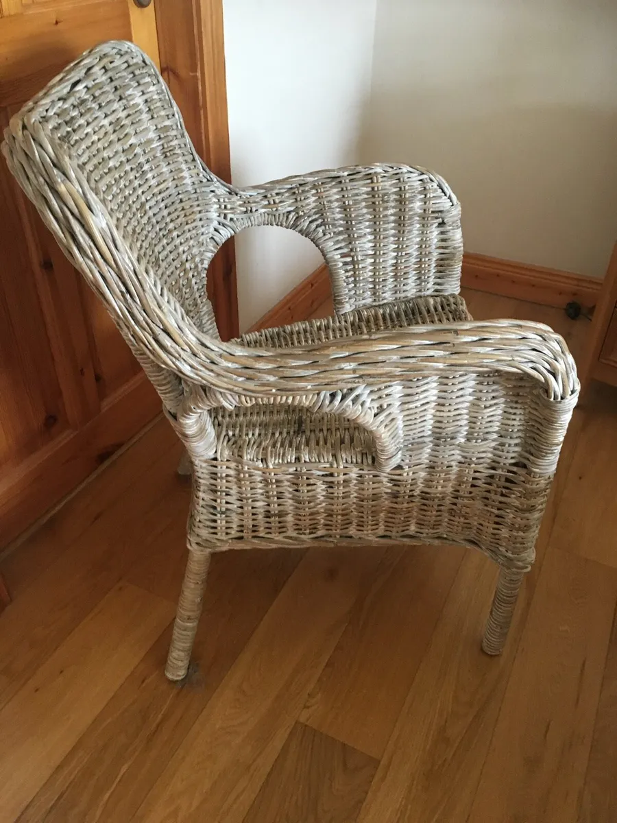 Armchair - Image 3
