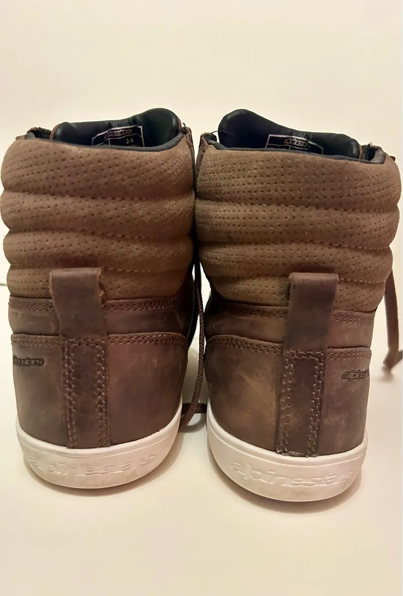 Alpinestars J-6 boots. Size: 42 - Image 4