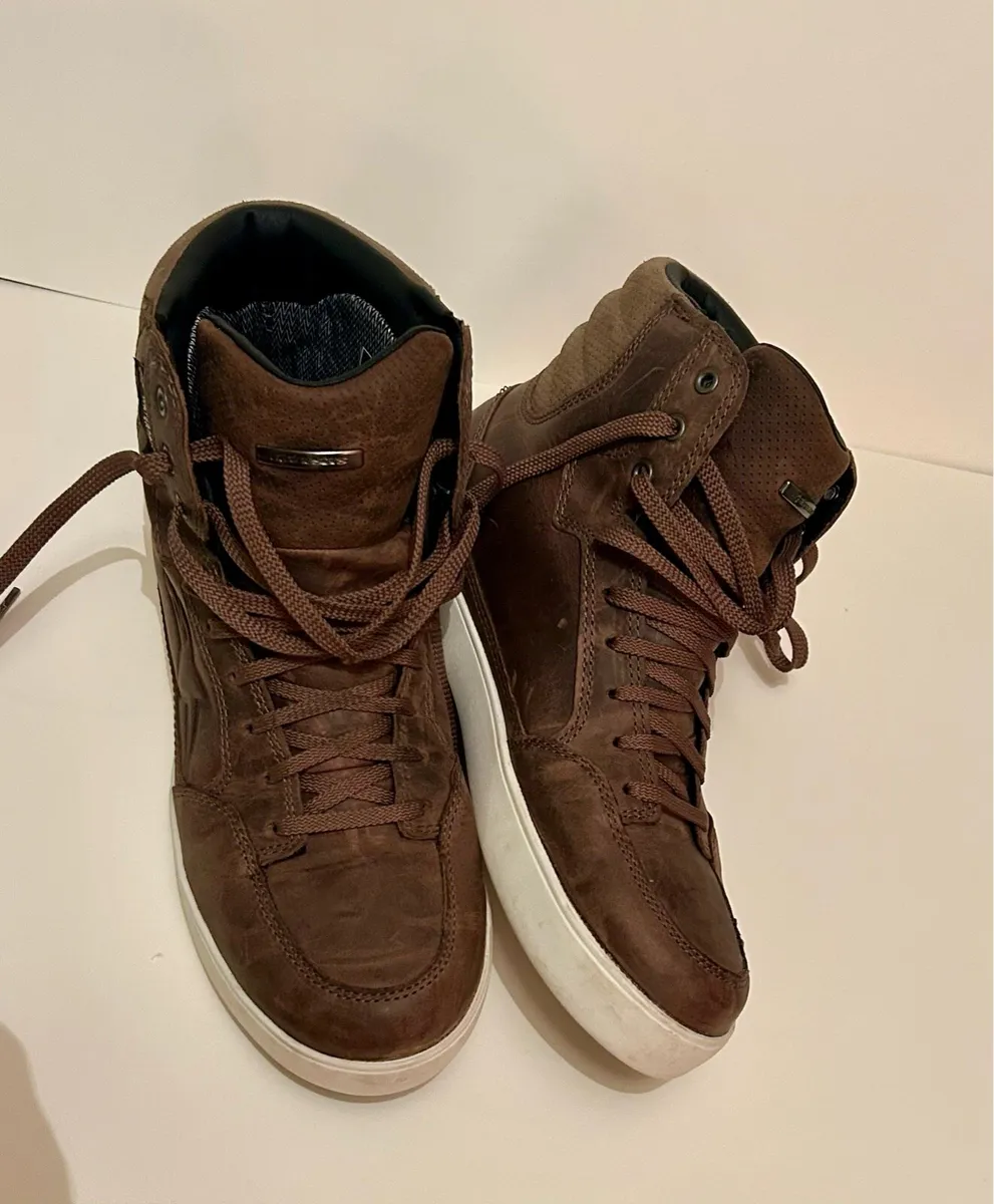 Alpinestars J-6 boots. Size: 42 - Image 3