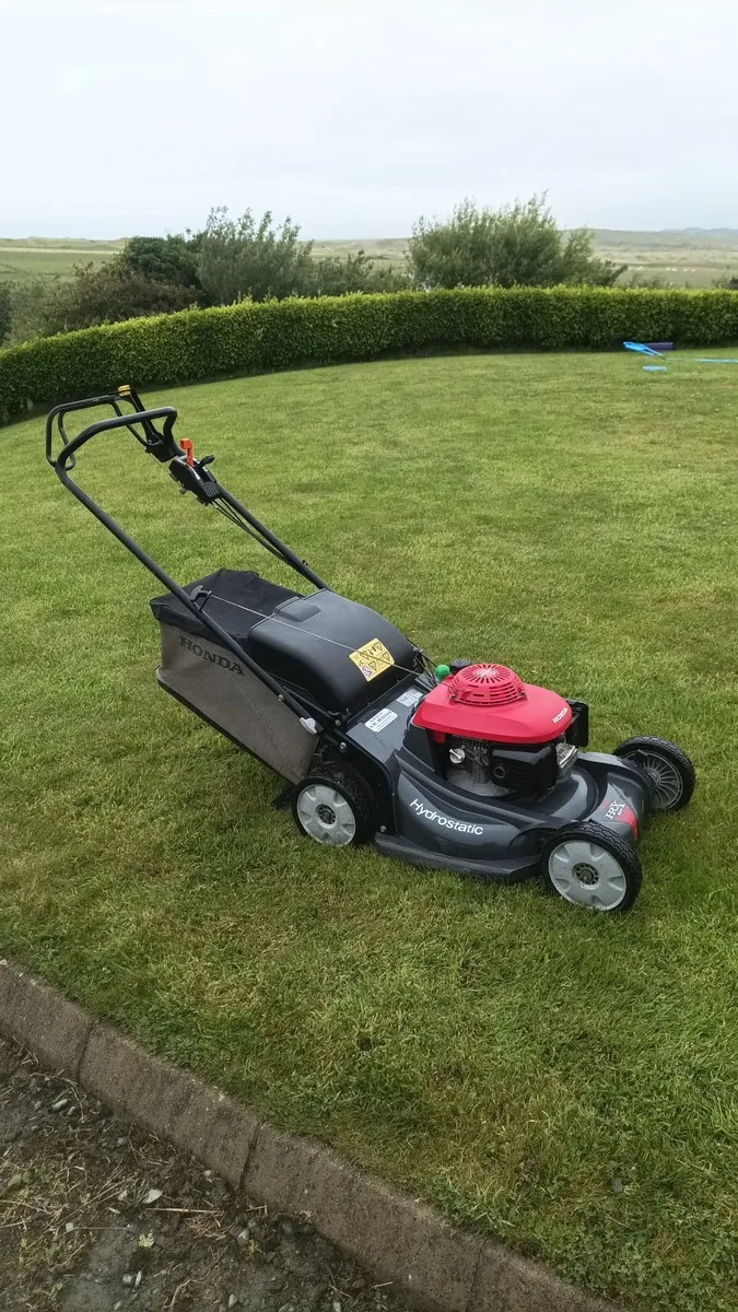 Honda lawnmower - Image 2