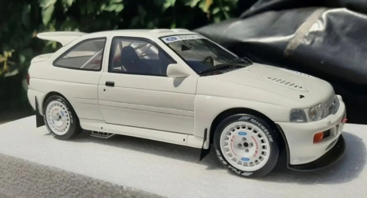 FORD Escort RS Cosworth Gr.A  1994 - 1/18 - NEW - Image 3