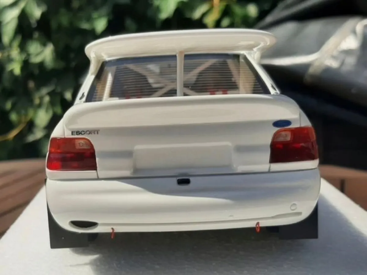 FORD Escort RS Cosworth Gr.A  1994 - 1/18 - NEW - Image 4