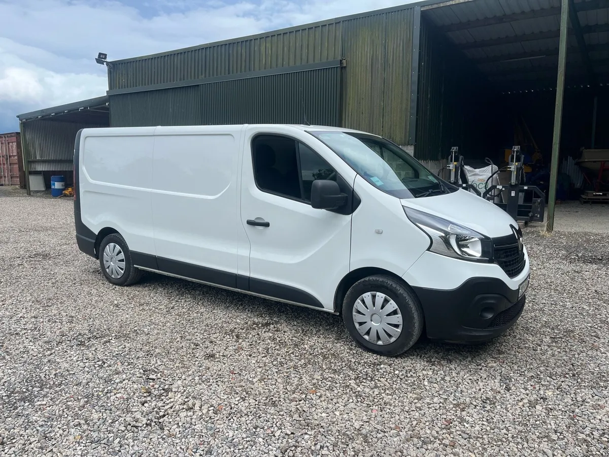 Renault traffic van vat included - Image 3
