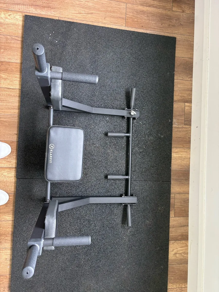 Pull Up and Dip Bar - Image 2