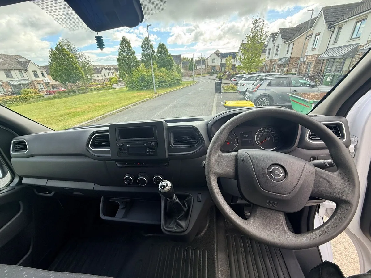 Opel Movano 2021 - Image 4