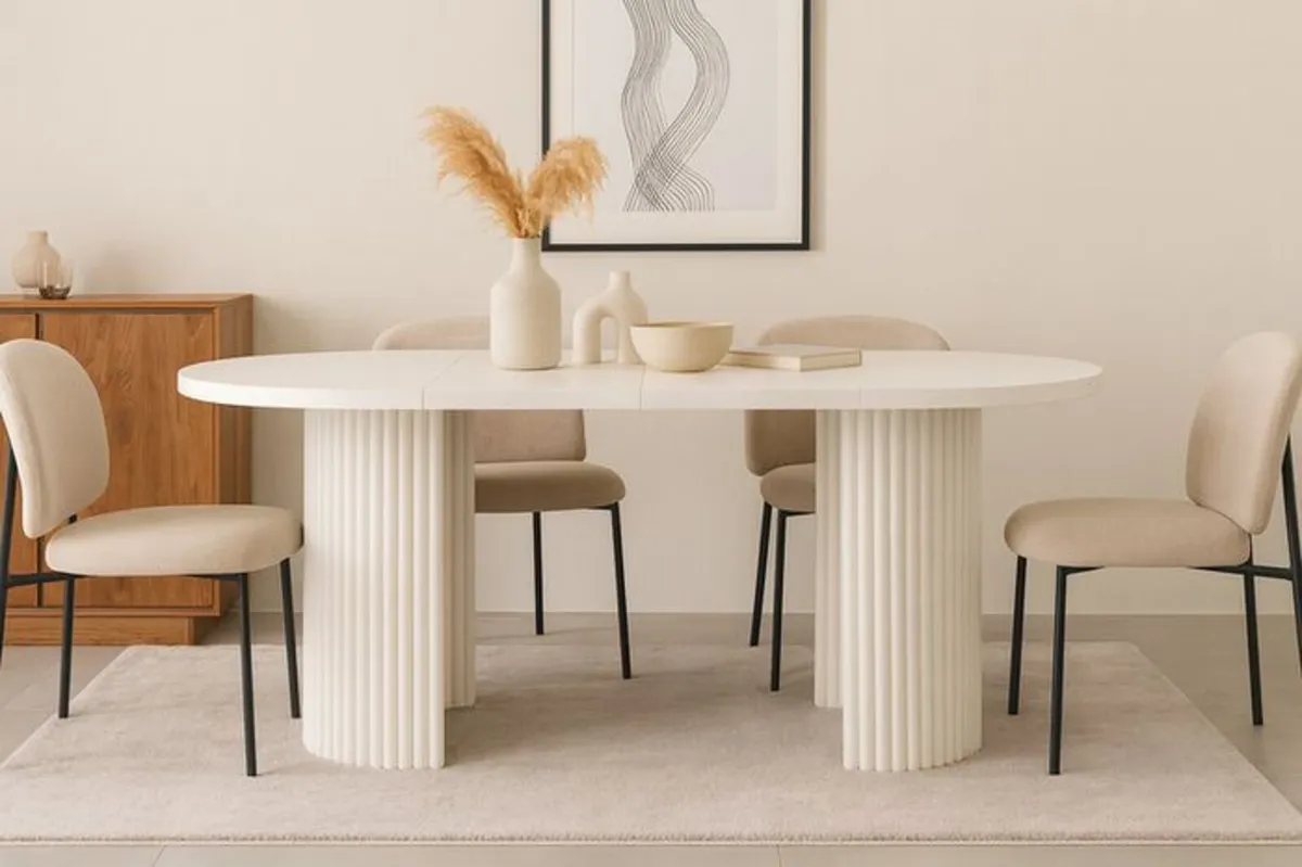 Extendable Dining Table up to 180 with metal base - Image 4
