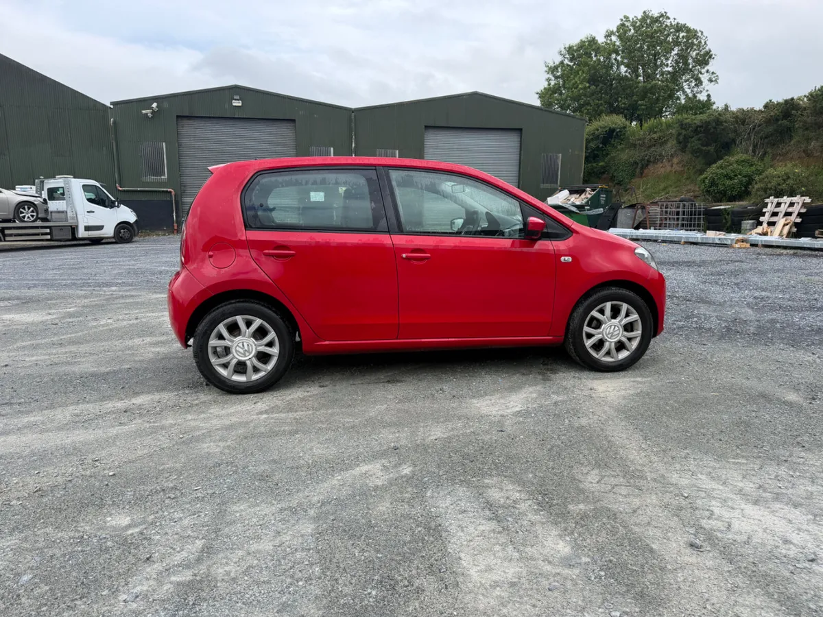 2015 Volkswagen UPi 1 L petrol Automatic - Image 4