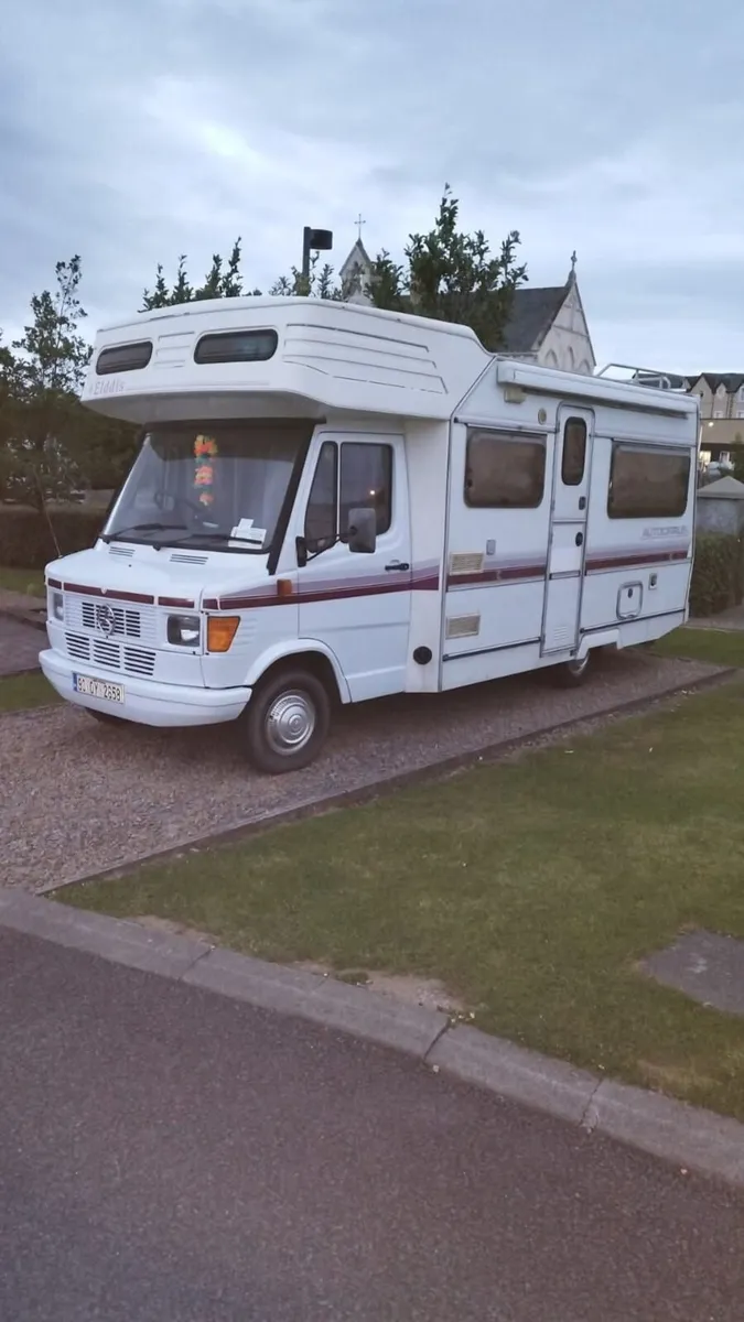 Mercedes campervan - Image 1