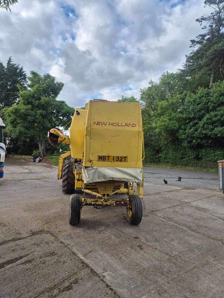 1530 new holland - Image 2
