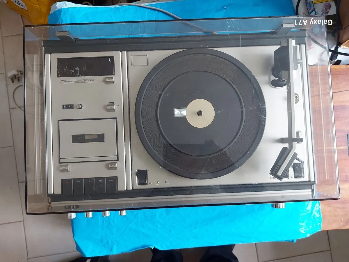 Philips Radio-Cassette-Phono PZ1 U121 Holland 1974 - Image 2