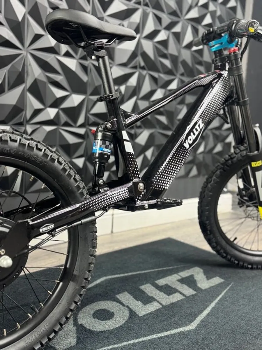 Volltz Revvi Kids Electric Bikes With Free Delivery - Image 3