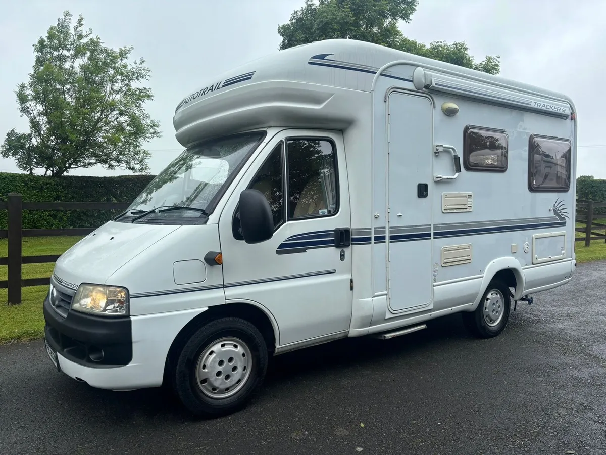 Fiat Ducato 2.8 Auto Trail Tracker 2 Berth 50miles - Image 2