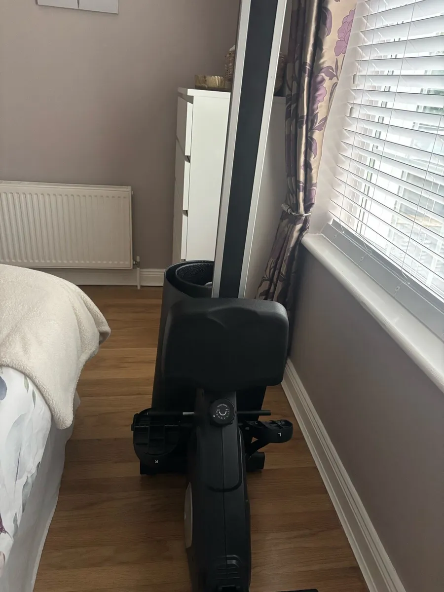 Rowing machine - Image 4