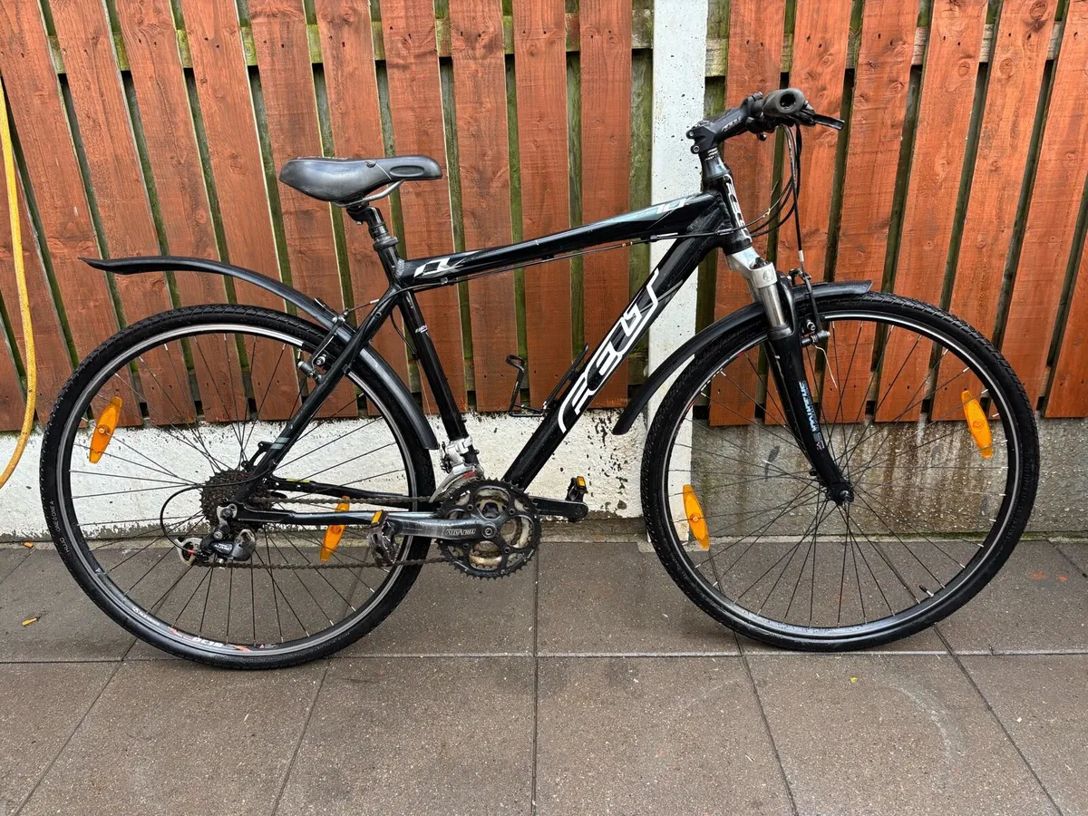 Felt Hybrid Bike 700c Aluminium Frame Great Commur - Image 1