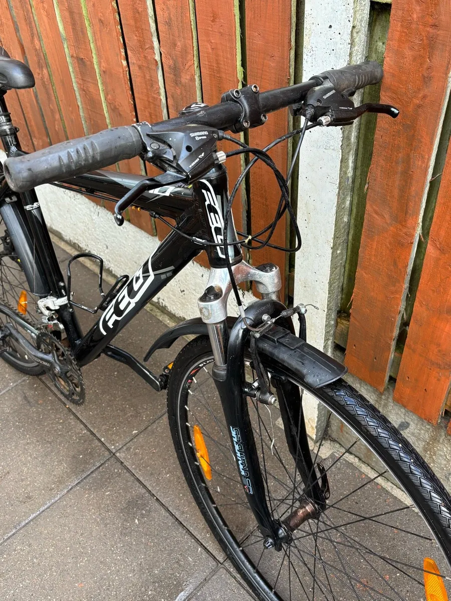 Felt Hybrid Bike 700c Aluminium Frame Great Commur - Image 3