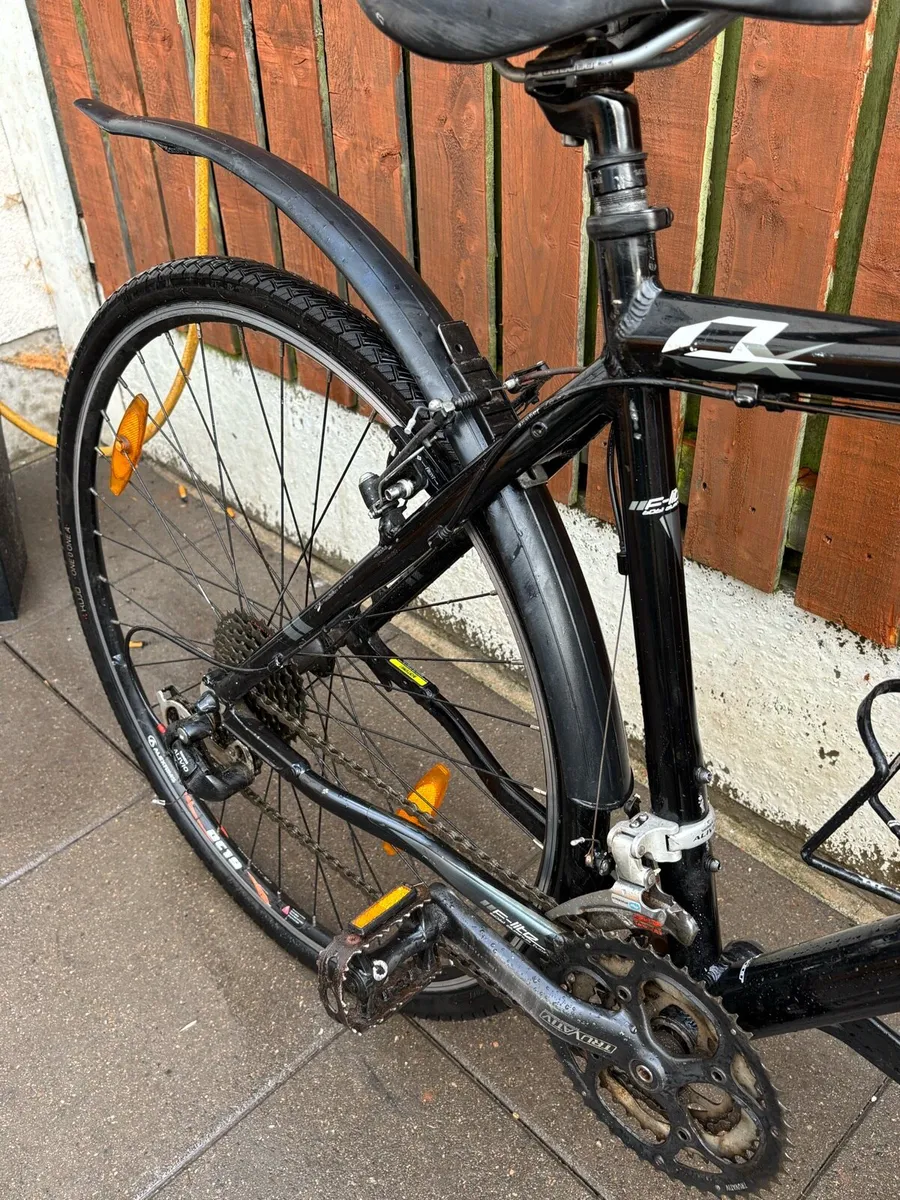 Felt Hybrid Bike 700c Aluminium Frame Great Commur - Image 4