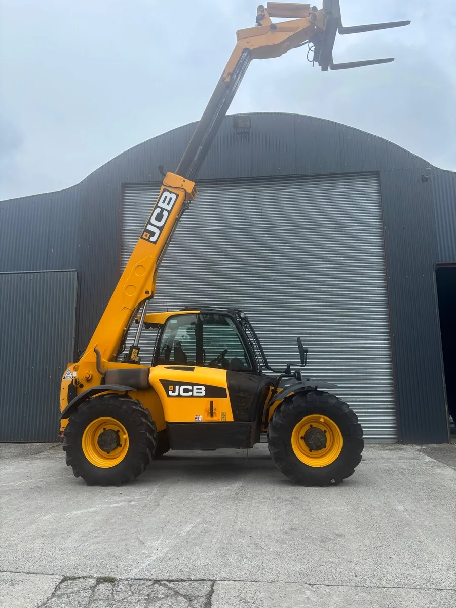 JCB - Image 2
