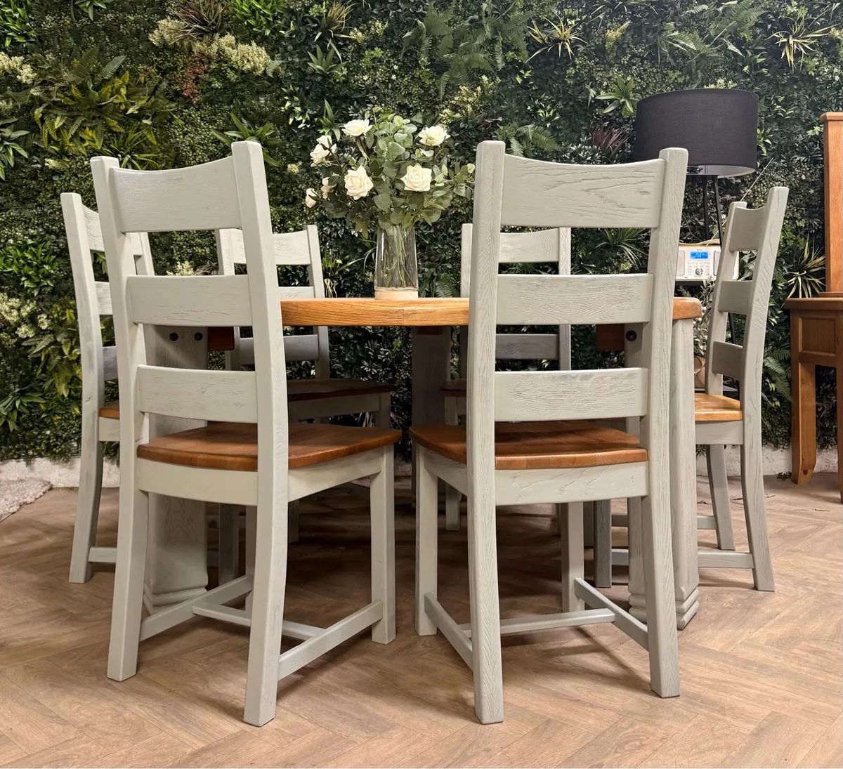 Oak kitchen table & 6 chairs/dining set - Image 2