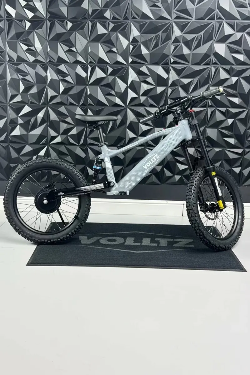 Volltz Revvi 20 inch electric bikes - Image 1