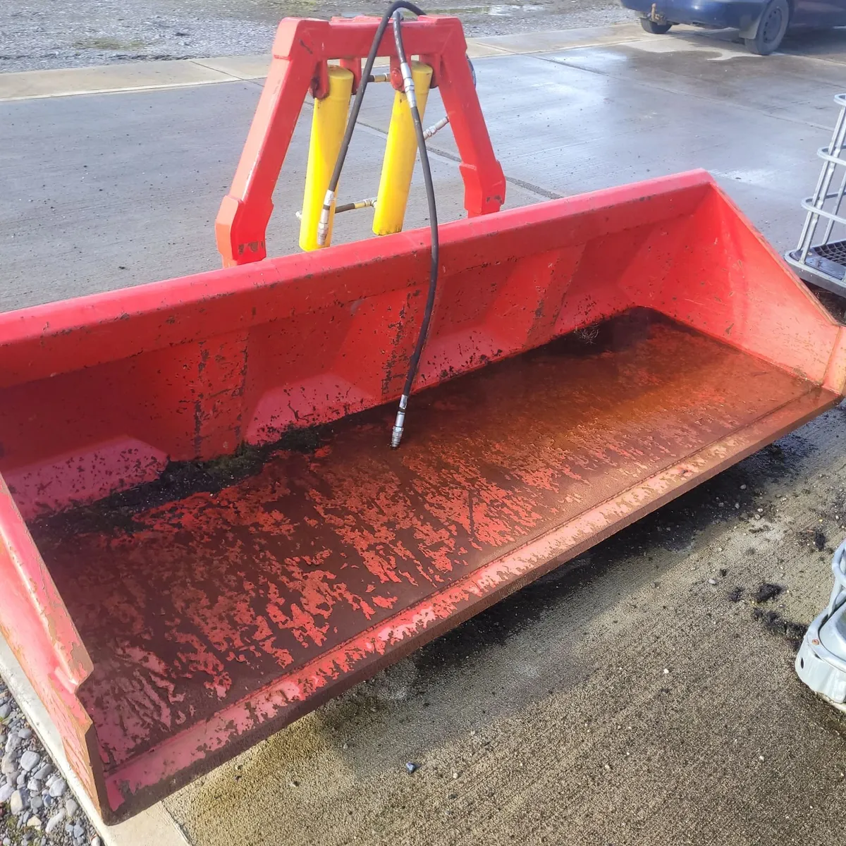 Power box - Image 1