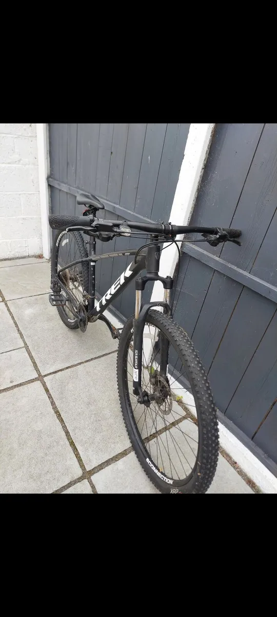 Bicycle Mens Trek Marlin Excellent Condition - Image 3